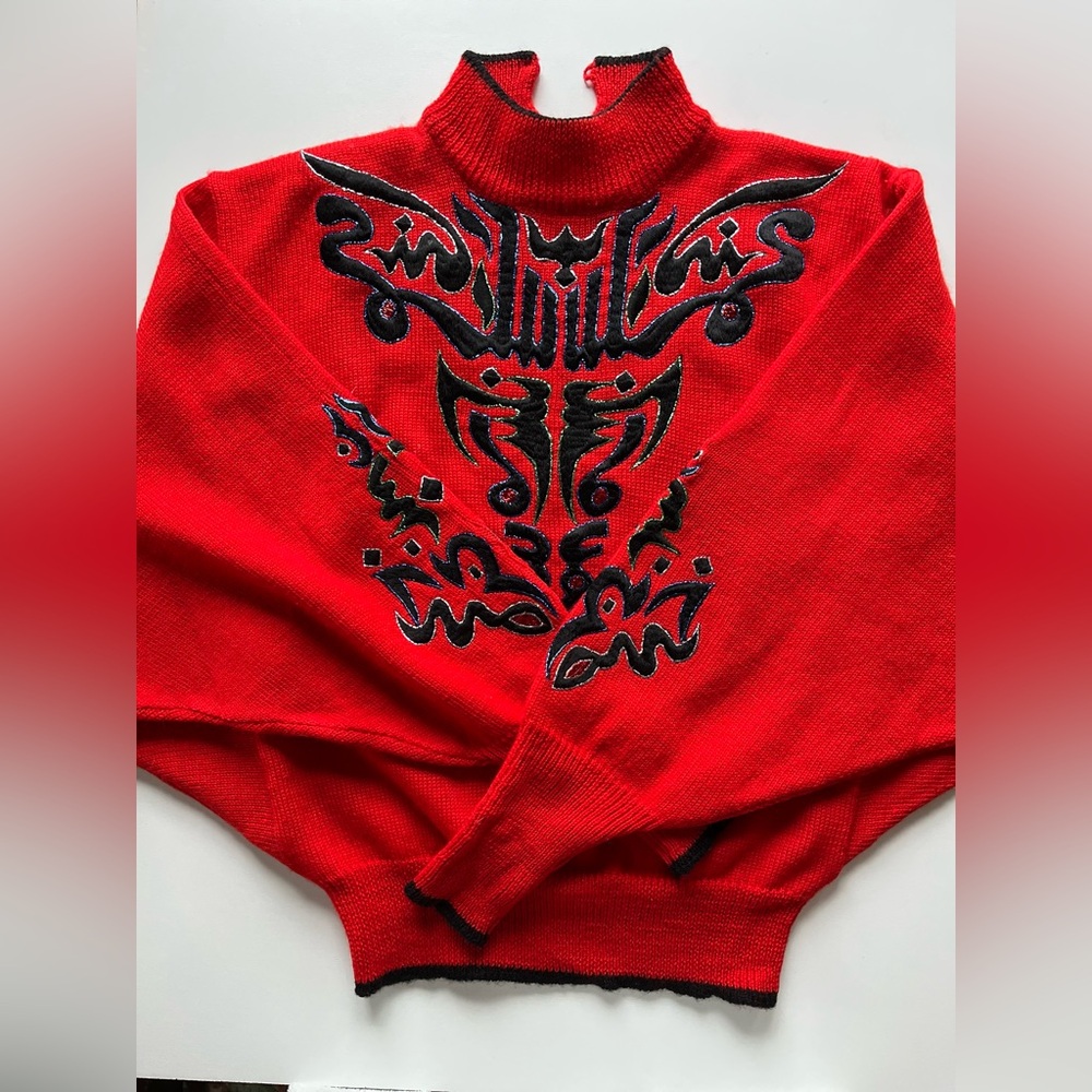 Collectors item. 80s rare Kansai Yamamoto red batwing wool sweater. Sz M